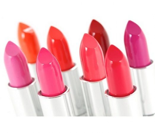 Pack-of-10-Lakme-Lipsticks-Free-Lakme-Kajal.jpg